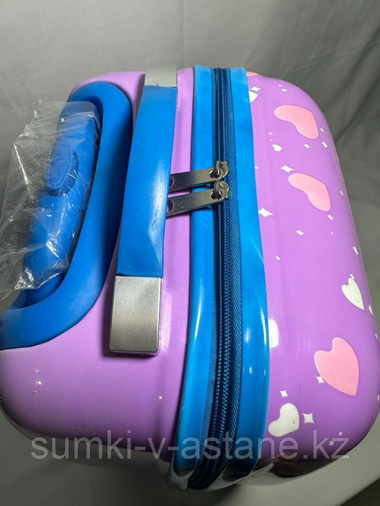 Детский чемодан для девочек на 4-х колёсах, 4-8 лет. Высота 46 см, ширина 30 см, глубина 22 см. - фото 6 - id-p113297371