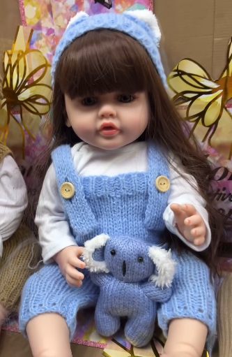 Кукла Реборн разговаривает в голубом комбинезоне - фото 2 - id-p113301528