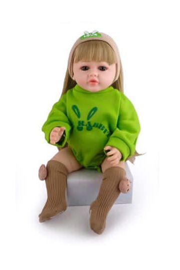 Кукла Реборн разговаривает в зеленом боди