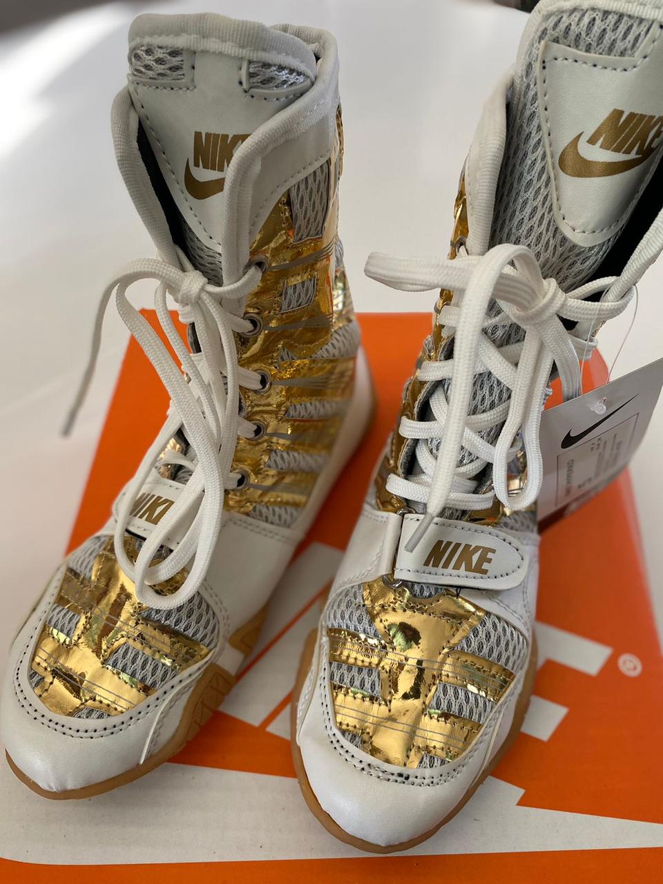 Nike hyperko best sale gold and white