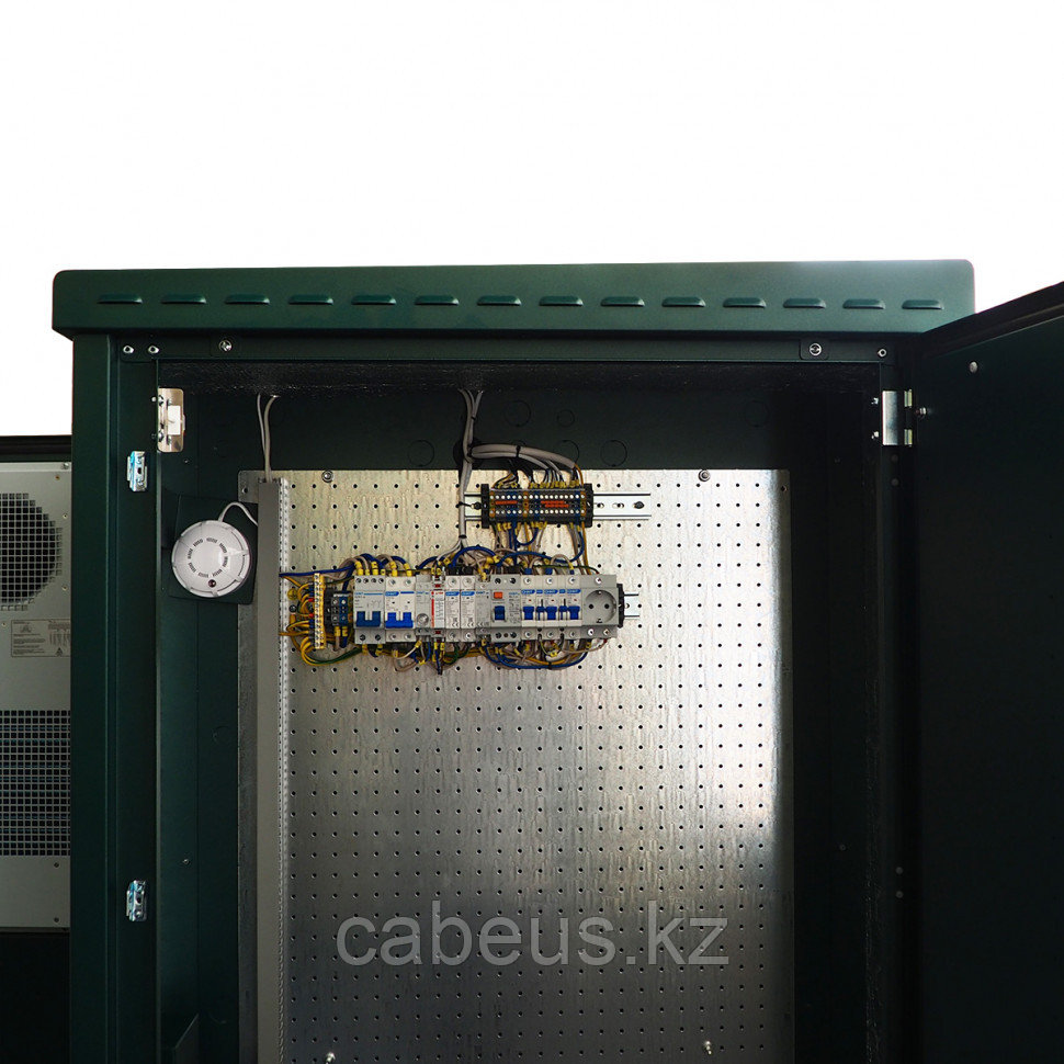 Шкаф уличный всепогодный укомплектованный напольный ЦМО ШТВ-2, IP55, 12U, 700х1000х900 мм (ВхШхГ), дверь: - фото 2 - id-p113389175