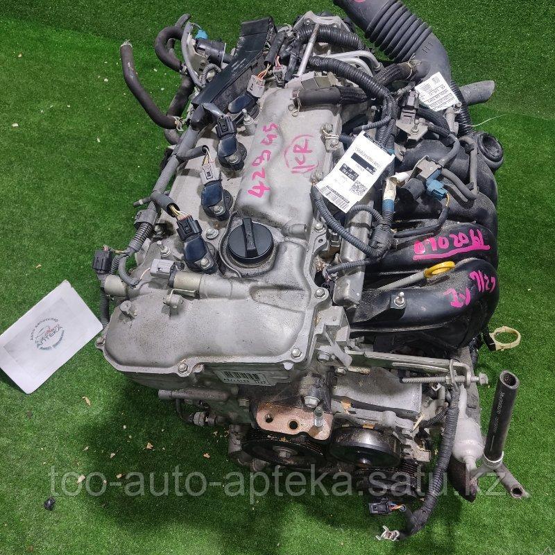 Двигатель Toyota 2ZR-FAE (б/у) - фото 1 - id-p113179308
