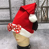 Новогодняя шапка с помпоном и бантиком Мини Маус