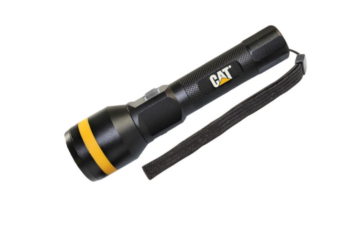 Фонарь Cat CT24565 Rechargeable USB In+Out Focusing Tatical Lights 700lm