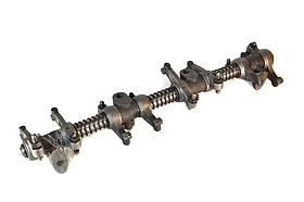 Ось коромысел Kubota D1100