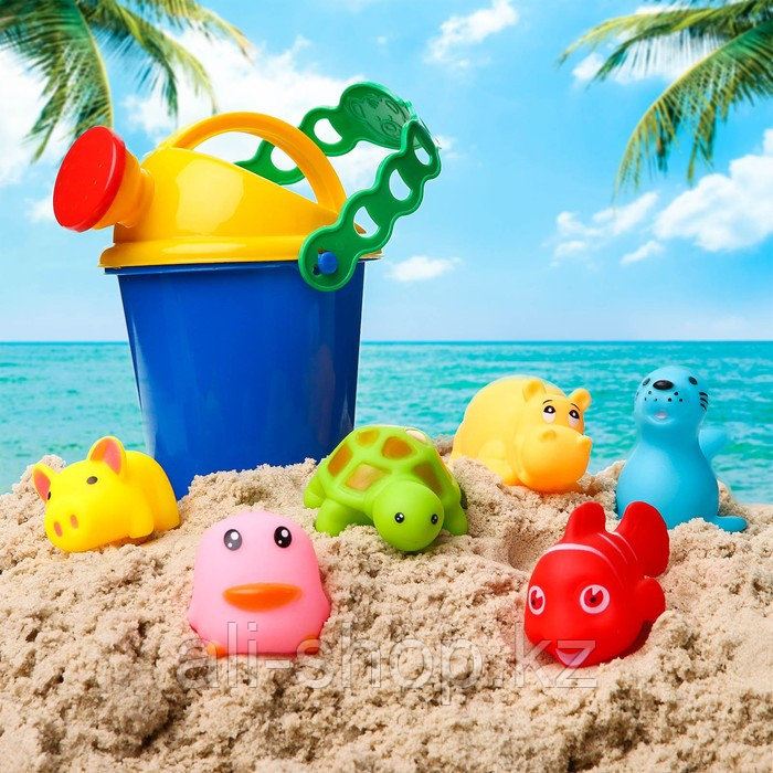 Резиновые игрушки и ведёрко. Набор для купания и игры в песке. Цвет МИКС - фото 1 - id-p113476086