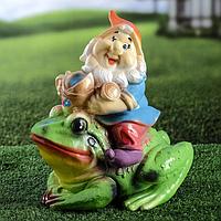 Садовая фигура "Гном на жабе", разноцветный, 29 см, микс