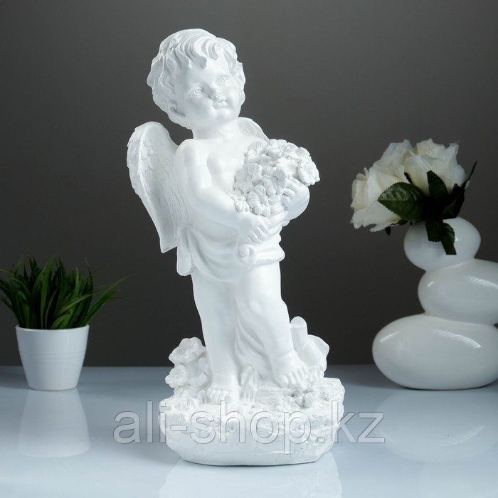 Фигура "Ангел с цветами" большой белый 20х19х42см