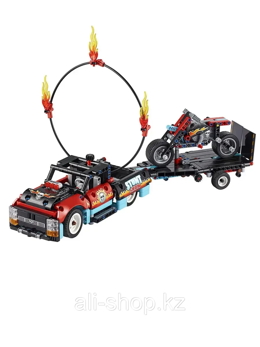 Конструктор Шоу трюков на грузовиках и мотоциклах 610 дет. 42106 LEGO Technic - фото 3 - id-p113492909