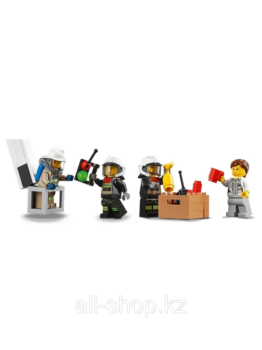 Конструктор Команда пожарных 380 дет. 60282 LEGO City Fire - фото 9 - id-p105329498
