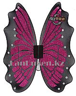 Крылья бабочки розовые