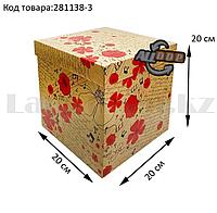 Подарочная коробка L (20x20х20) квадратная со съемной крышкой в цветочной тематике с маком