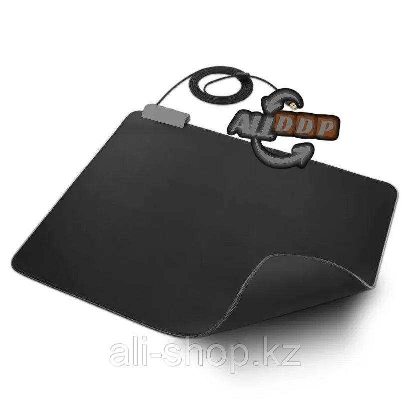 Коврик для для мышки клавиатуры и компьютеров игровой с RGB подсветкой 35х26 см Rasure lights черный - фото 3 - id-p113497291