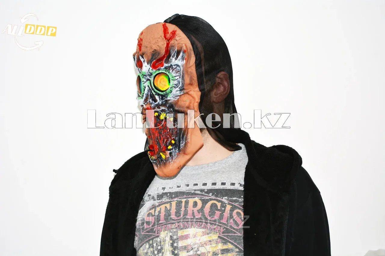 Латексная маска на хэллоуин злобное существо с 3D линзами 02 - фото 2 - id-p113501521