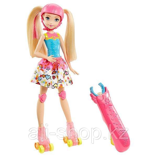 Barbie DTW17 Барби Кукла на роликах из серии ,Barbie и виртуальный мир,