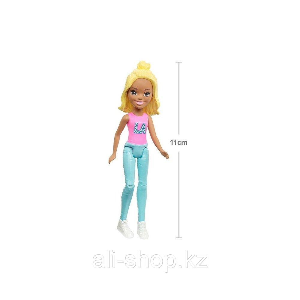 Mattel Barbie FHV57 Барби Кукла ,В движении, Green - фото 5 - id-p113517487