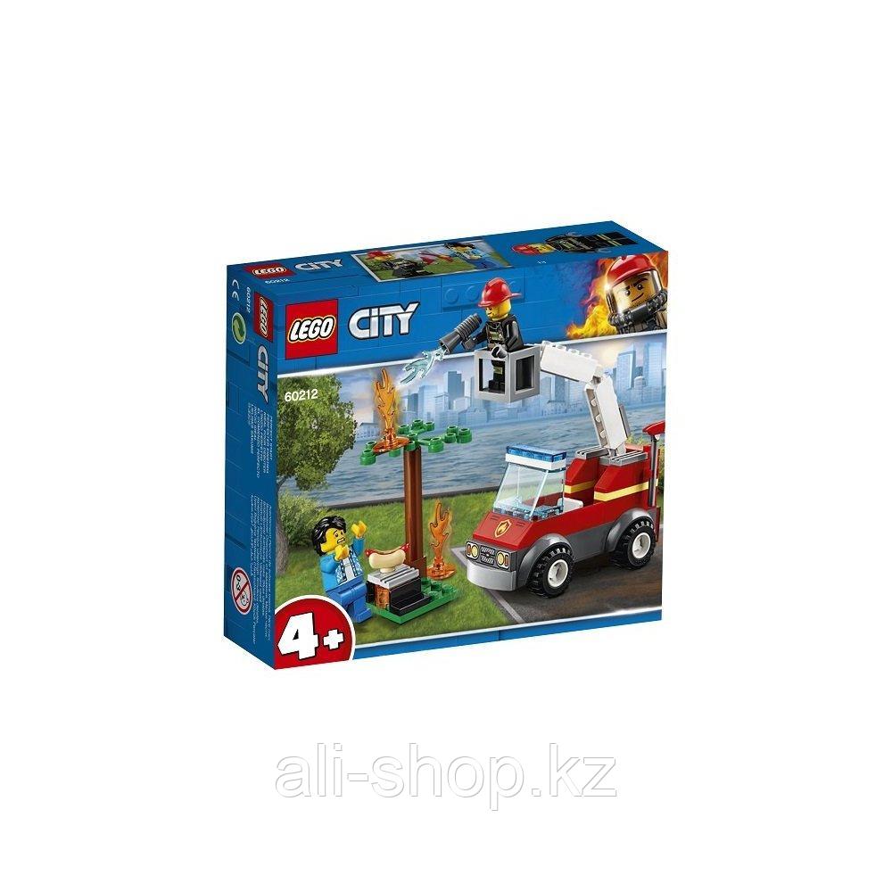 Lego City 60212 Конструктор Лего Город Пожарные: Пожар на пикнике - фото 4 - id-p113512004