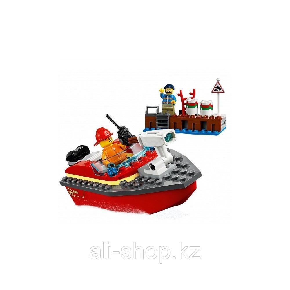 Lego City 60213 Конструктор Лего Город Пожарные: Пожар в порту - фото 3 - id-p113512005