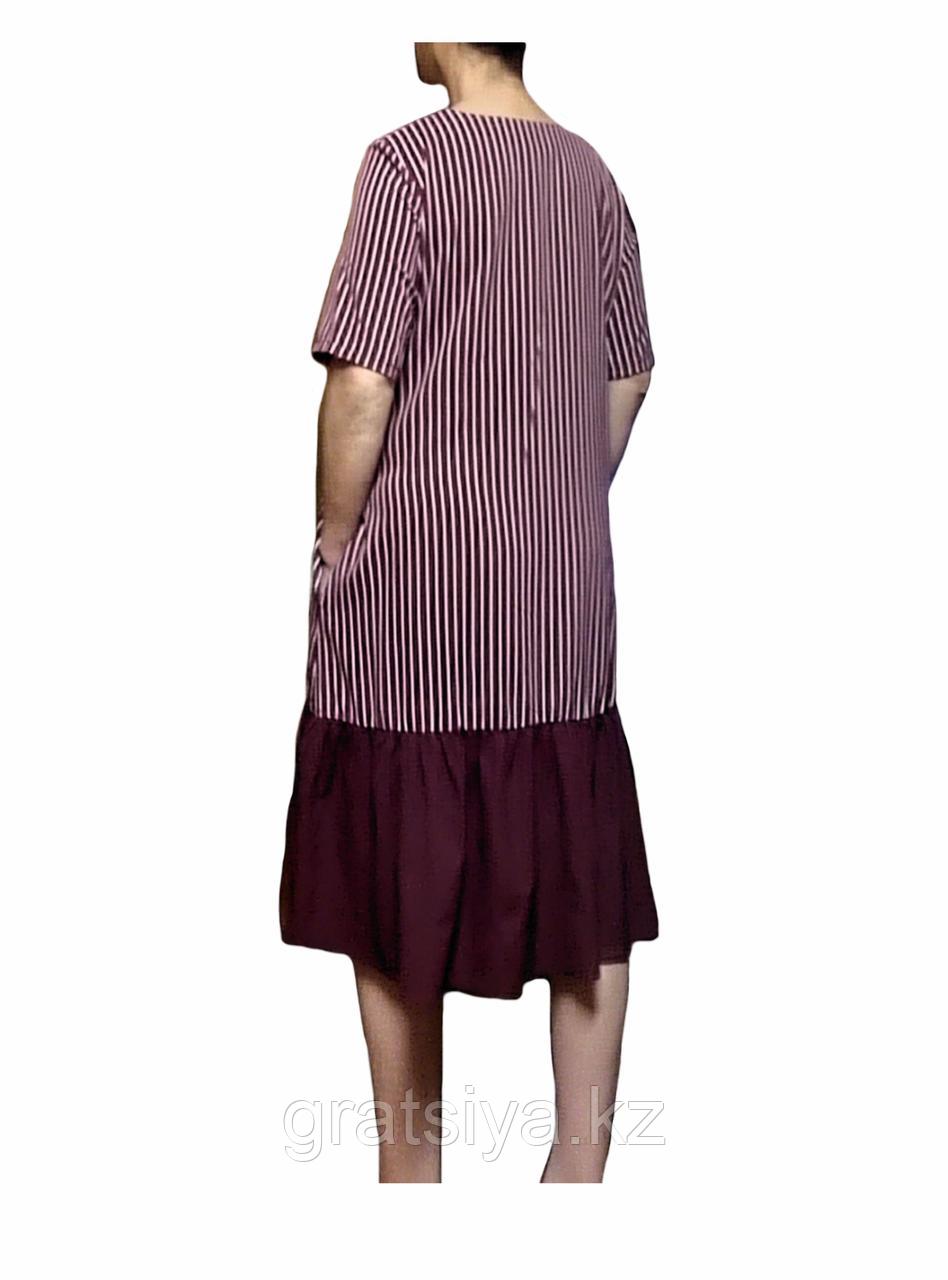Женское Платье в Вертикальную Полоску Свободного Кроя 54 размера - фото 4 - id-p113641655