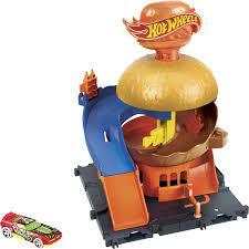 Hot Wheels 13.3 HW. Игровой набор "Чрезвычайные приключения в городе" в ассортименте