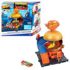 Hot Wheels 13.3 HW. Игровой набор "Чрезвычайные приключения в городе" в ассортименте