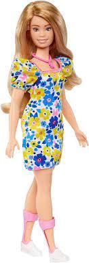Barbie BARBIE МОДНИЦА С СИНДРОМОМ ДАУНА В ЦВЕТОЧНОМ ПЛАТЬЕ