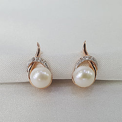 Серебряные серьги с фианитом и жемчугом культ. Красная Пресня 33310215Д