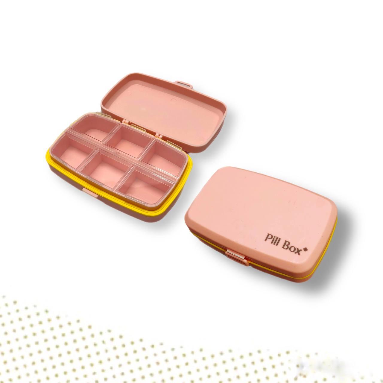 Таблетница органайзер 8х11 см розовая Pill Box