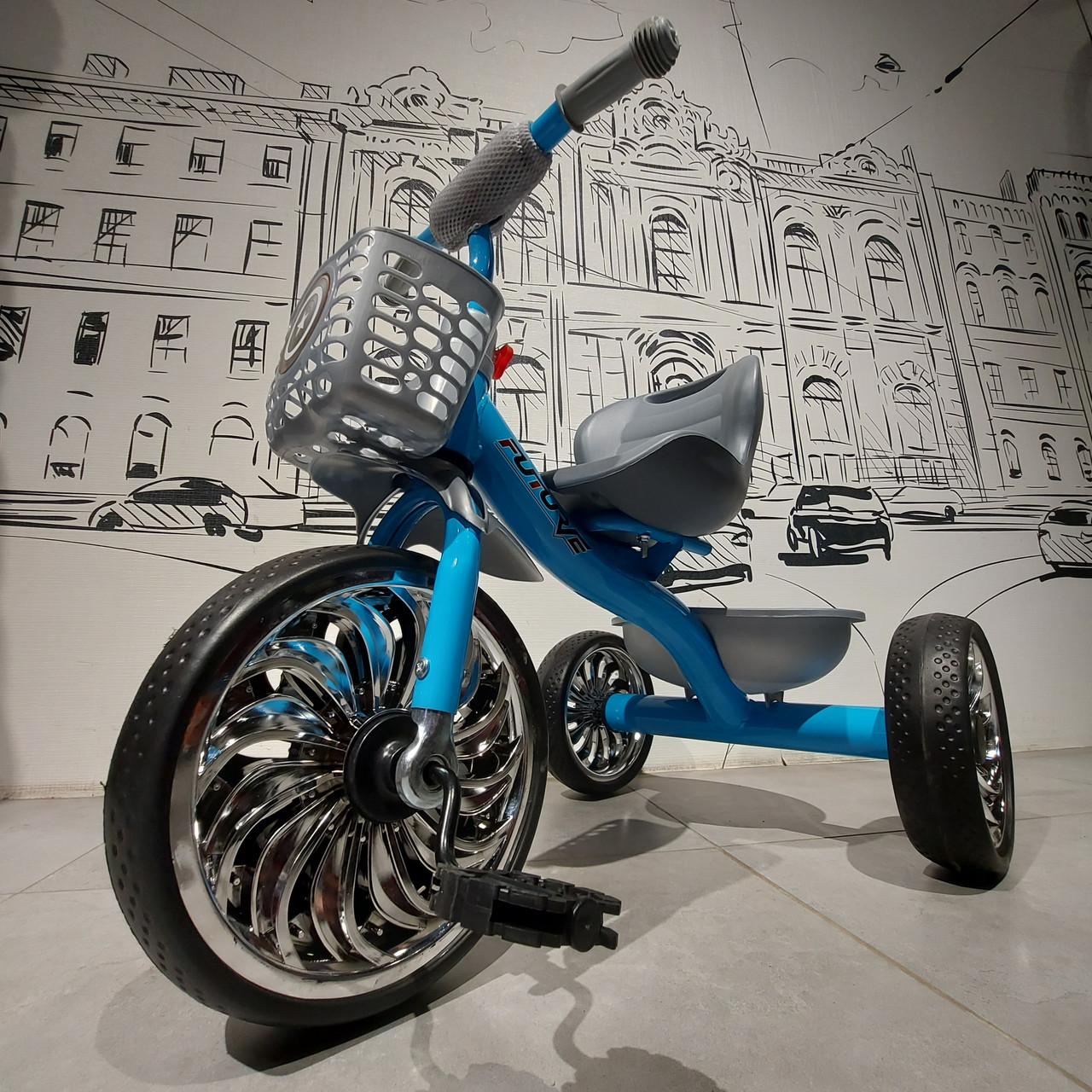 Детский Трехколесный  Велосипед "Капитан Америка" от компании "Future". С корзинками. Цвет - синий.