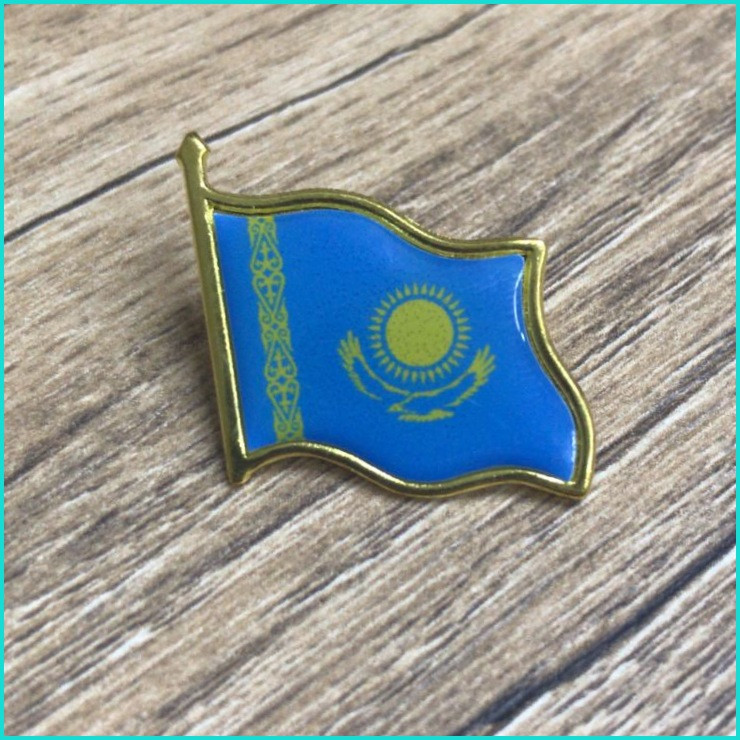Значок "Флаг Казахстана" (на заколке)