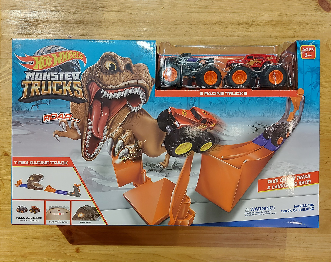 Трек "Hot wheels" Monster Trucks - T-Rex Racing Track (Тирекс). Атака динозавра. Хот вилс. Трасса. 2 джипа. - фото 1 - id-p113735136