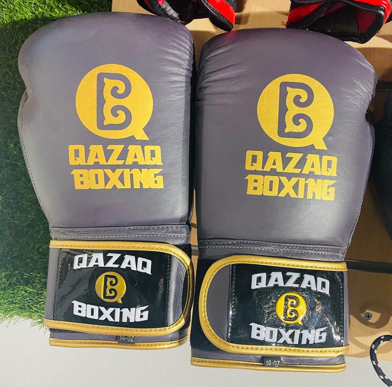 Боксерские перчатки QAZAQ BOXING