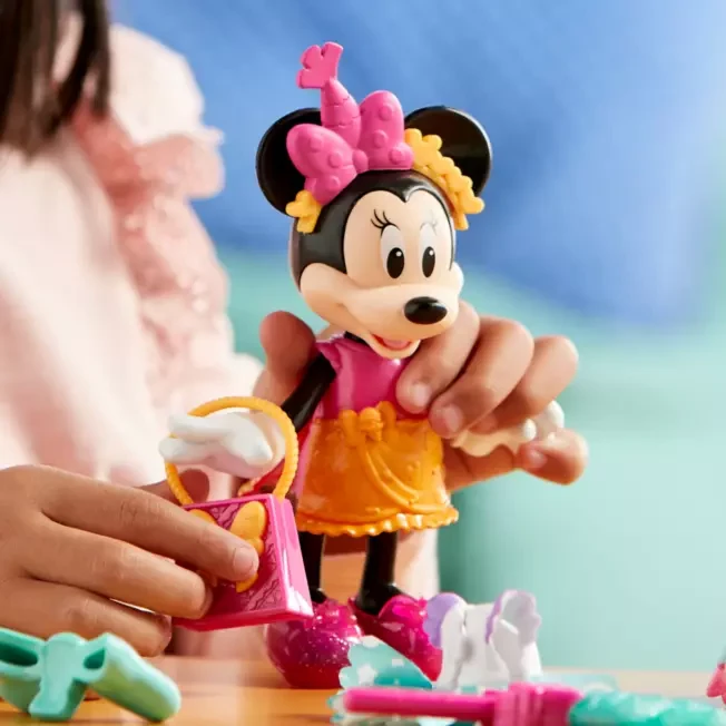 Сказочная модная кукла Disney Just Play Minnie Mouse -Набор сказочных модных кукол Disney Junior Minnie Mouse