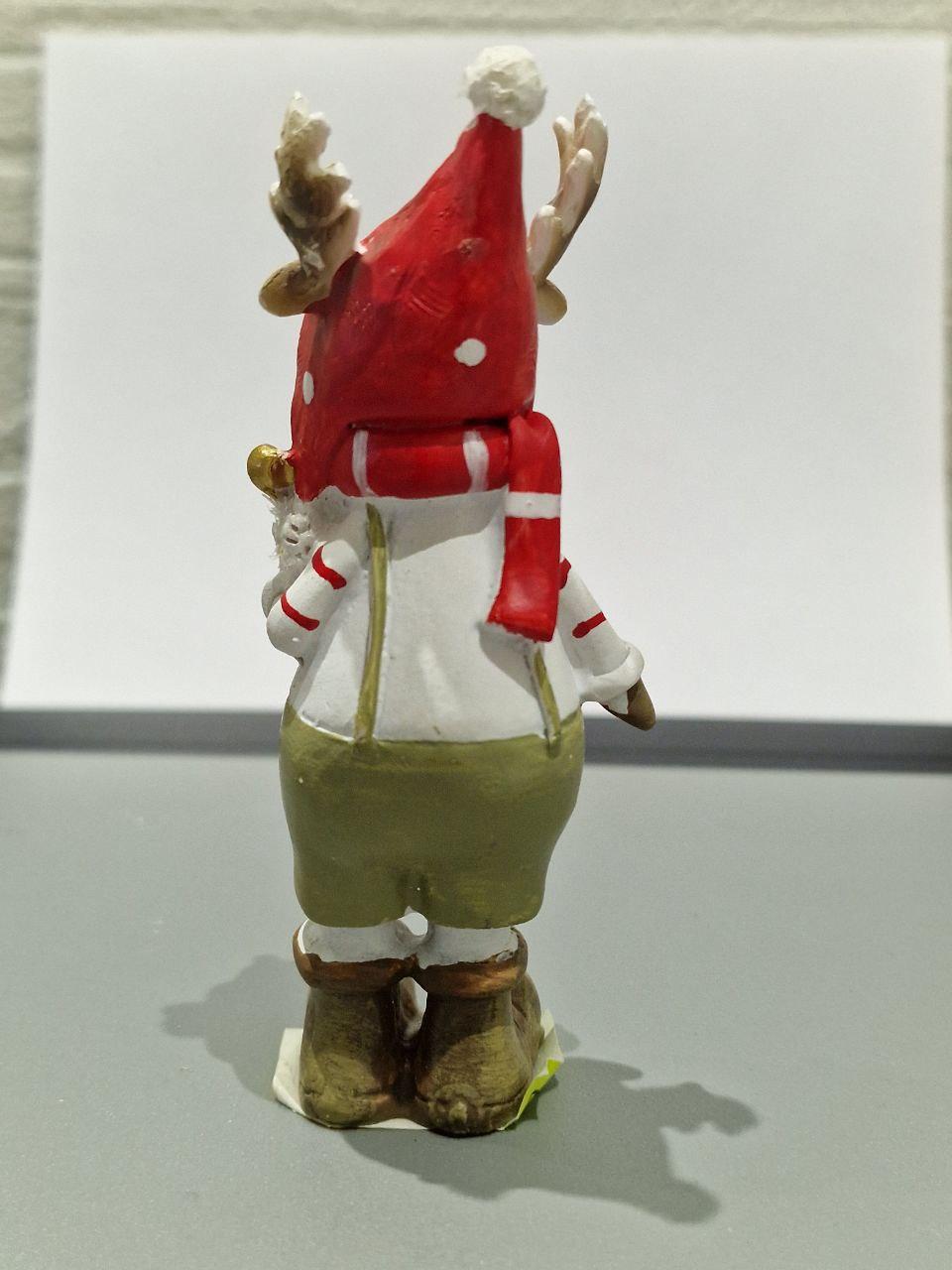 Декоративная новогодняя игрушка олень с подарком - фото 2 - id-p113767582