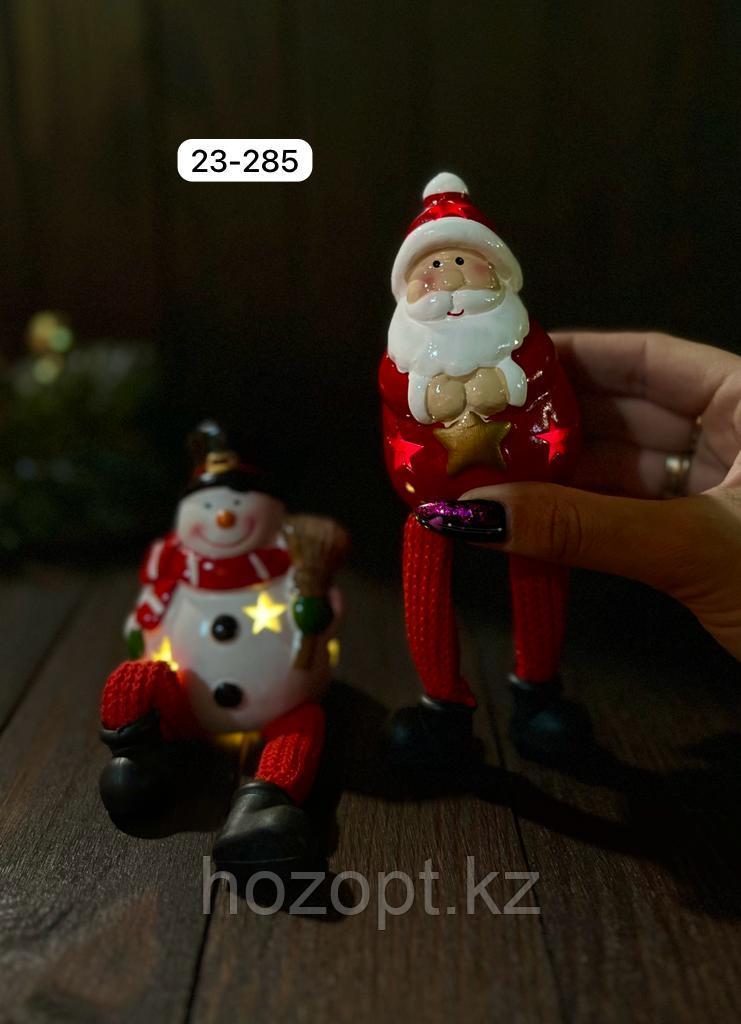 Игрушка керамика Санта, Снеговик, С23-285, с длинными вязаными ножками (светящийся) - фото 1 - id-p112813692