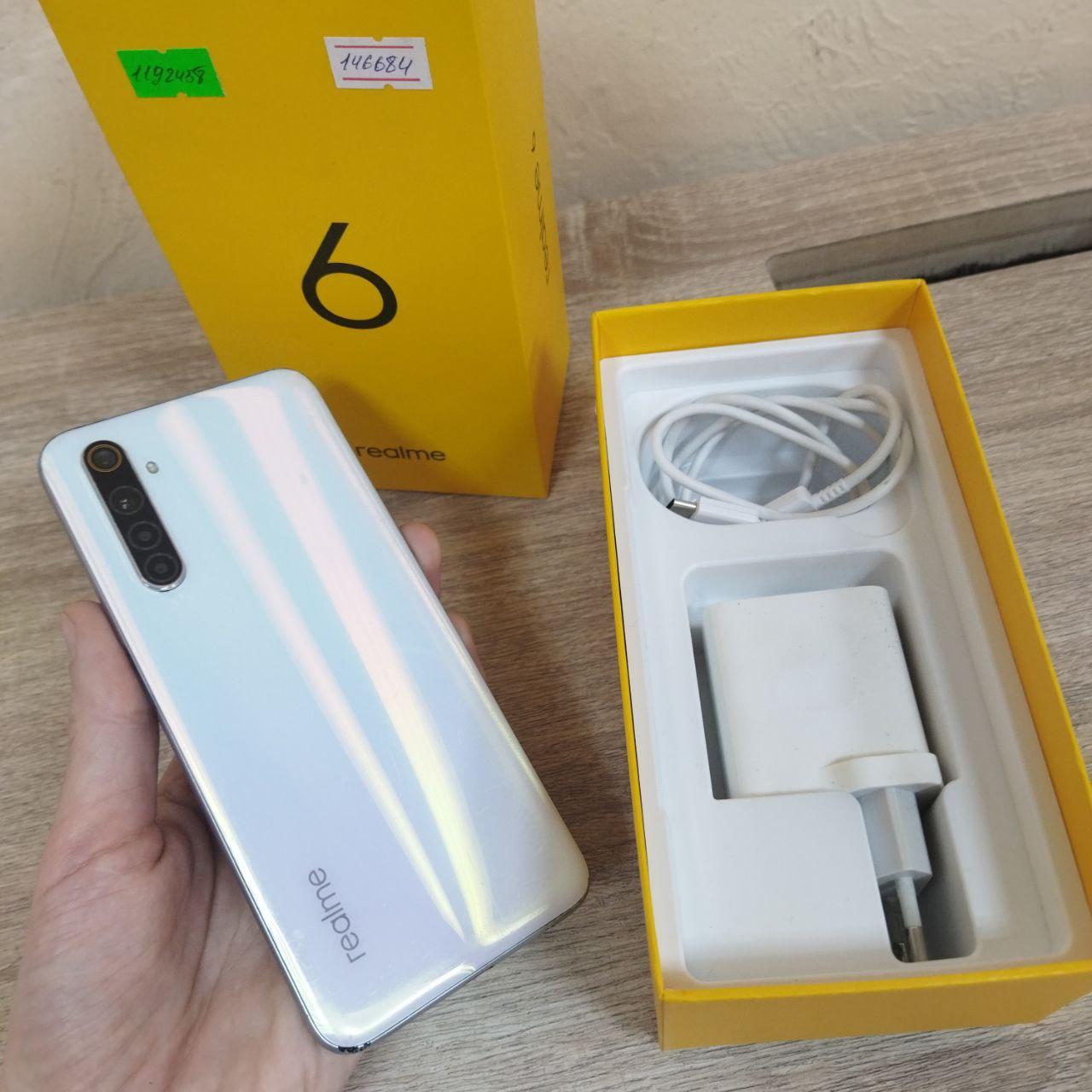 Смартфон realme 6, A10,2.05GHz/4GbRAM/128GbROM/6.5",White - фото 1 - id-p107376136