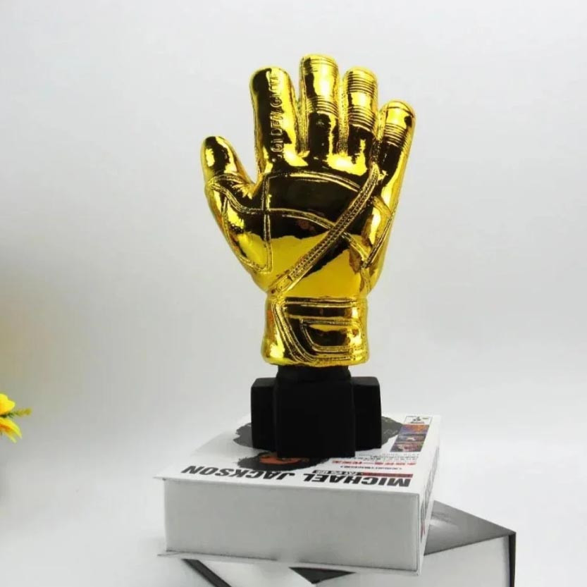 Кубок для награждения перчатка вратаря золотистый - фото 1 - id-p113749108