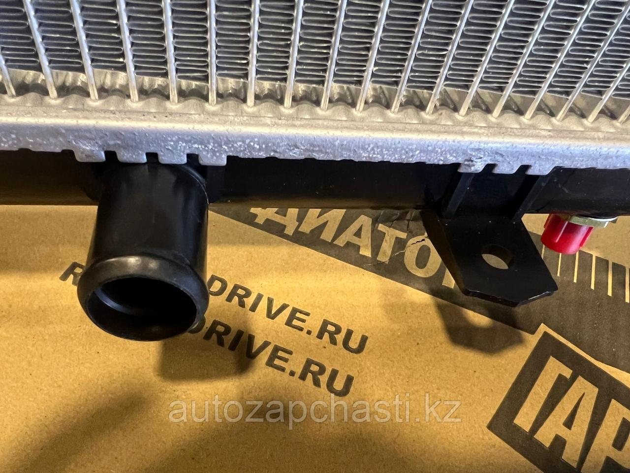 Радиатор охлаждения двигателя на Toyota Raum (JPR0090) - фото 5 - id-p113810868