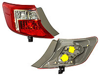 Задний фонарь левый (L) на крыле Camry V50 2011-14 USA (SAT)