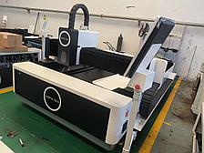 ОПТОВОЛОКОННЫЙ ЛАЗЕРНЫЙ СТАНОК ДЛЯ РЕЗКИ МЕТАЛЛА UMPROTECH 1530B (1500W MAXPHOTONICS)