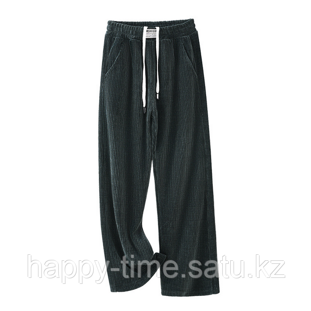 Қыздардың шалбарын сипап жатқан бейнелері