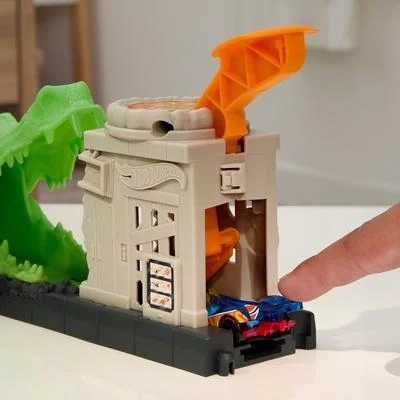 Игровой набор Hot Wheels City Атака аллигатора