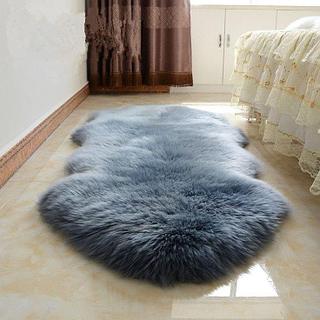 Сексуалдық аналармен порно Желіде секс үшін алаяқтық жасау үшін жас қыздарға арналған кастингтік қоңырауды қараңыз