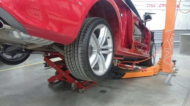 ASTRA miniLIFT AE100.1