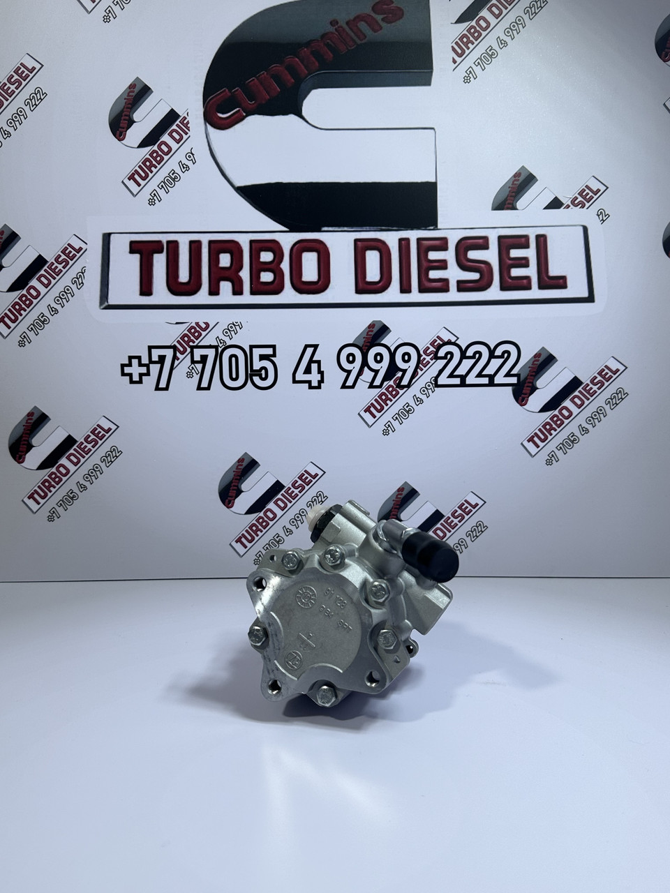Насос ГУРа Cummins ISF2.8 (5270739)