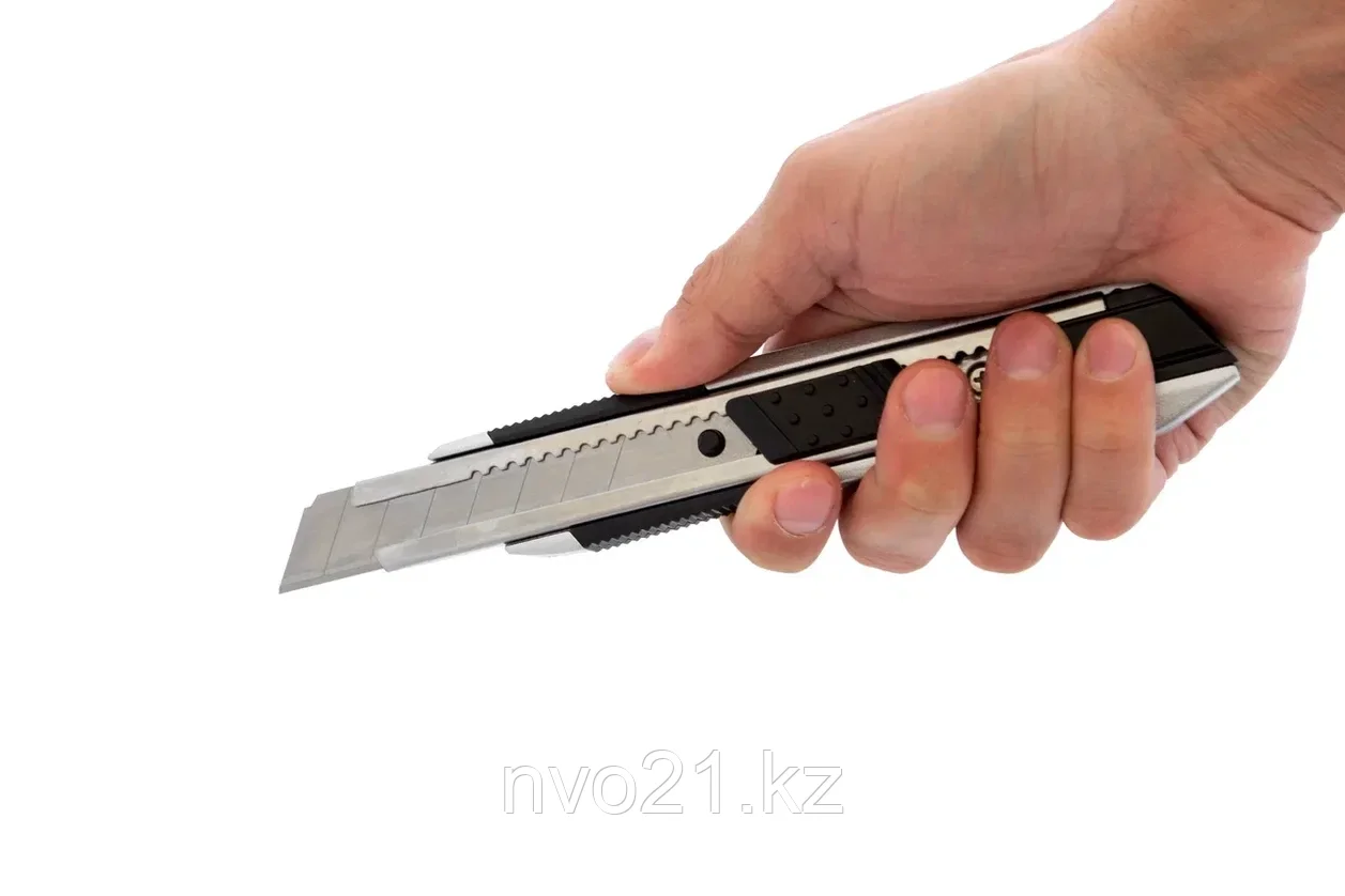 Нож Vira Rage сегментированный металлический Auto Lock 18 мм - фото 6 - id-p113881501