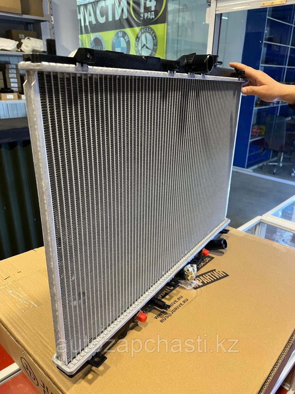 Радиатор охлаждения двигателя на Honda Odyssey 2000 (JPR0124) - фото 2 - id-p114000556