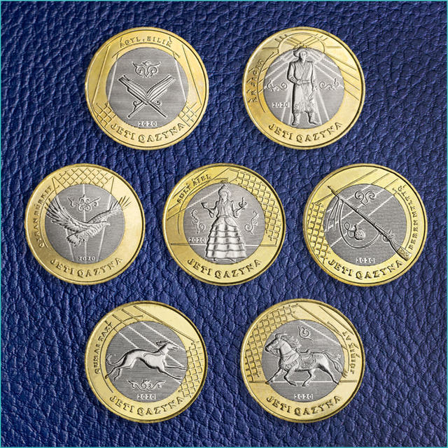 Мен бір қызды ұрсып камераға түсірдім.