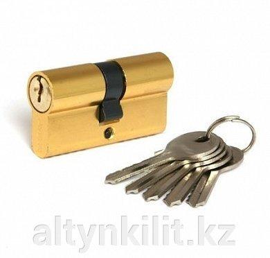 Ключевой цилиндр АДДЕН БАУ ADDEN BAU CYL 5-60 KEY GOLD золото - фото 1 - id-p113984595