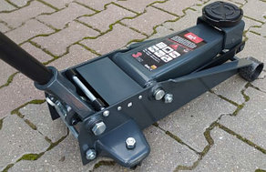 Домкрат гидравлический подкатной Torin T830023-RAL7016